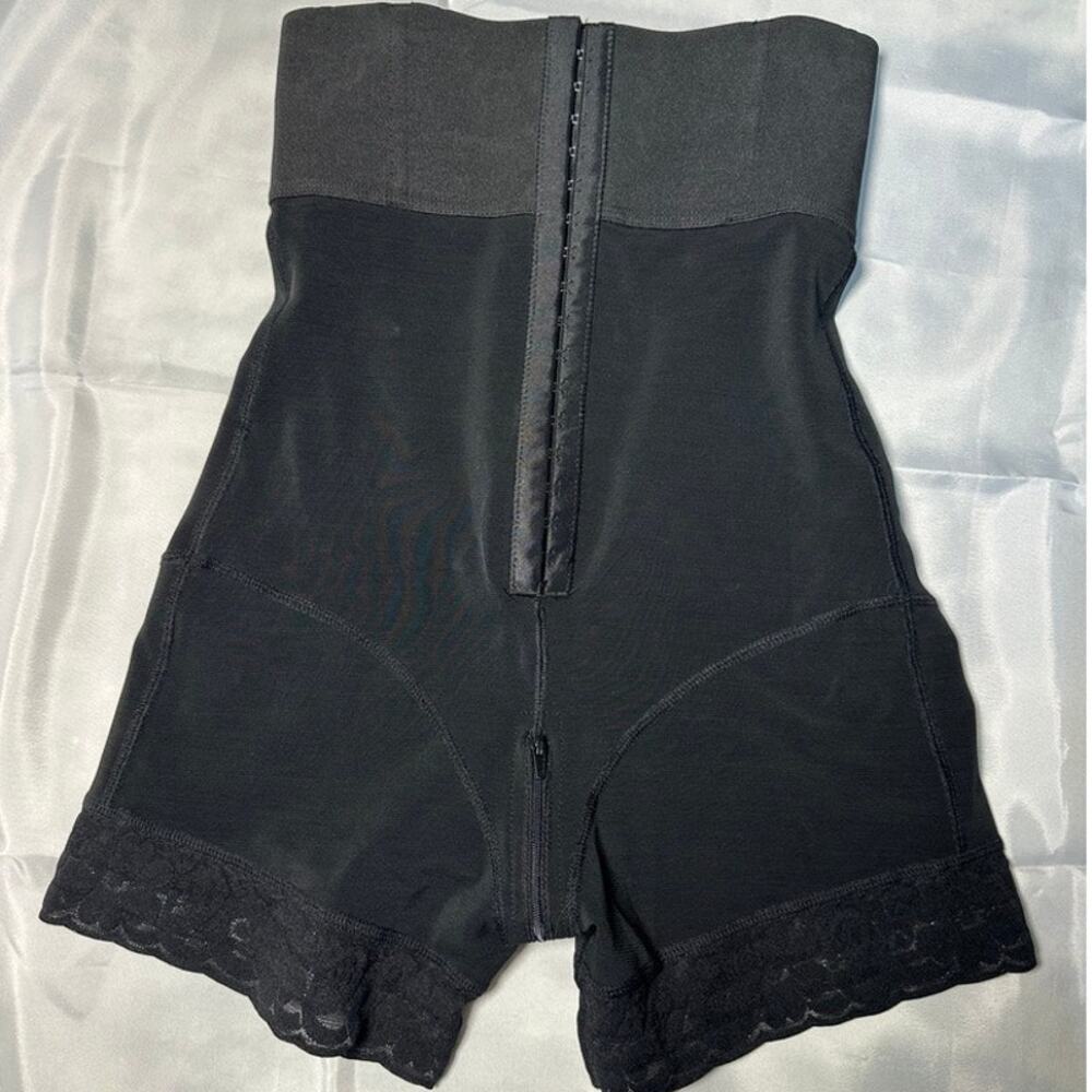 Women’s Large Black Full Body Shapewear Butt Lifter Waist Cincher Lace Shorts